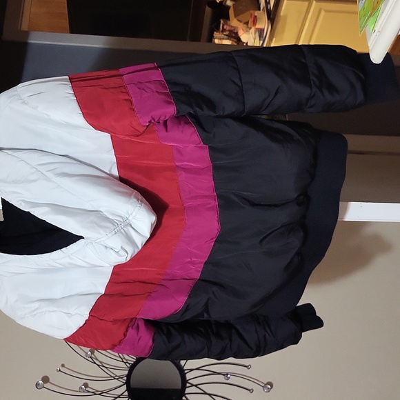 Spiritual Gangster Roaming Puffer Jacket Size L - Picture 7 of 10